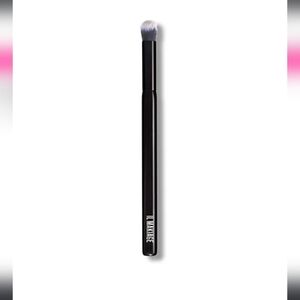 IL MAKIAGE Concealer Blending Brush 140 New